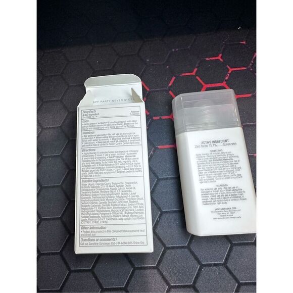 Lightsaver Triplesome Serum SPF 40 - ivory 40ml - Picture 2 of 4